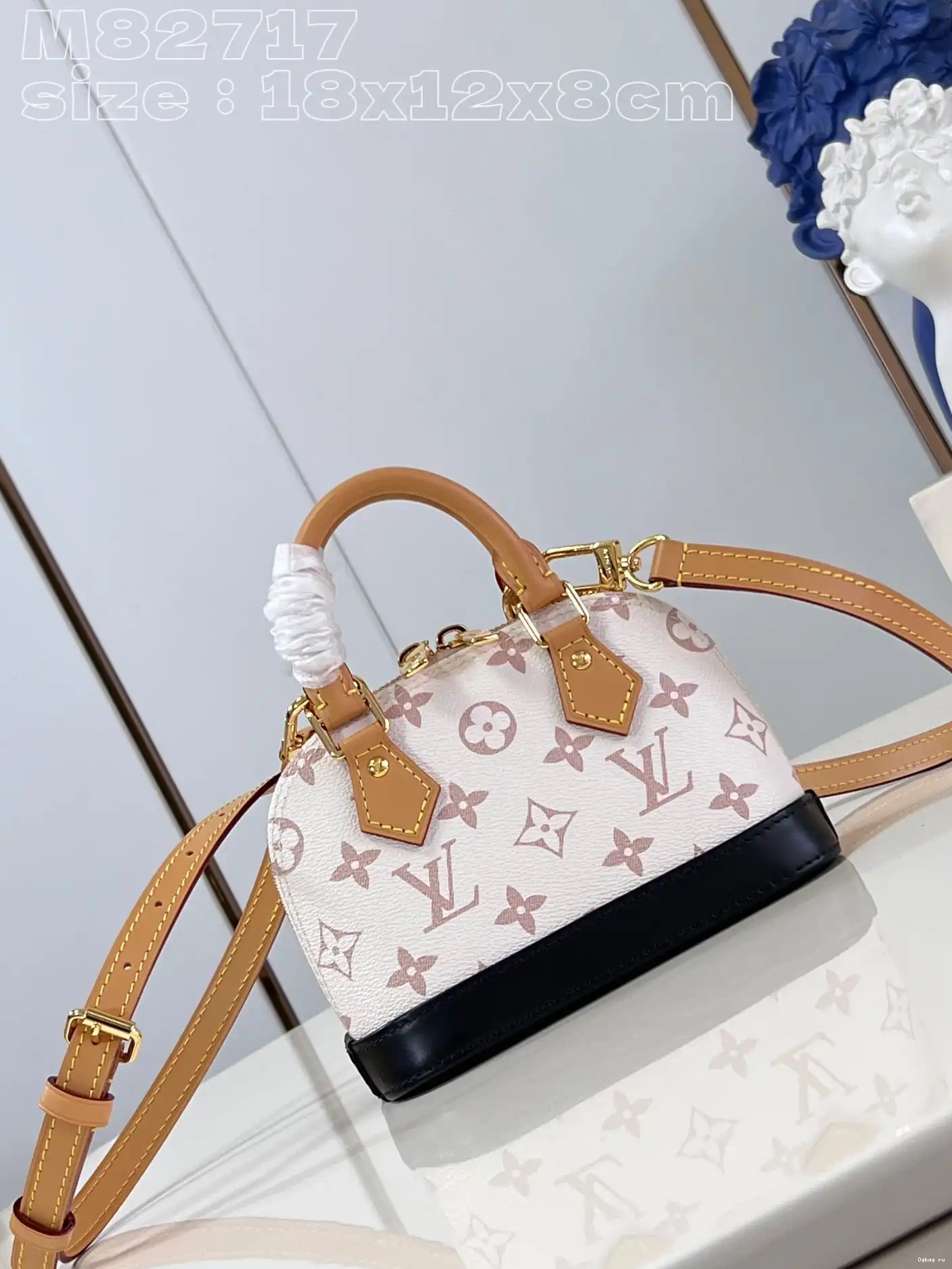 VUITTON LOUIS Alma-18*12*8cm Nano 0707